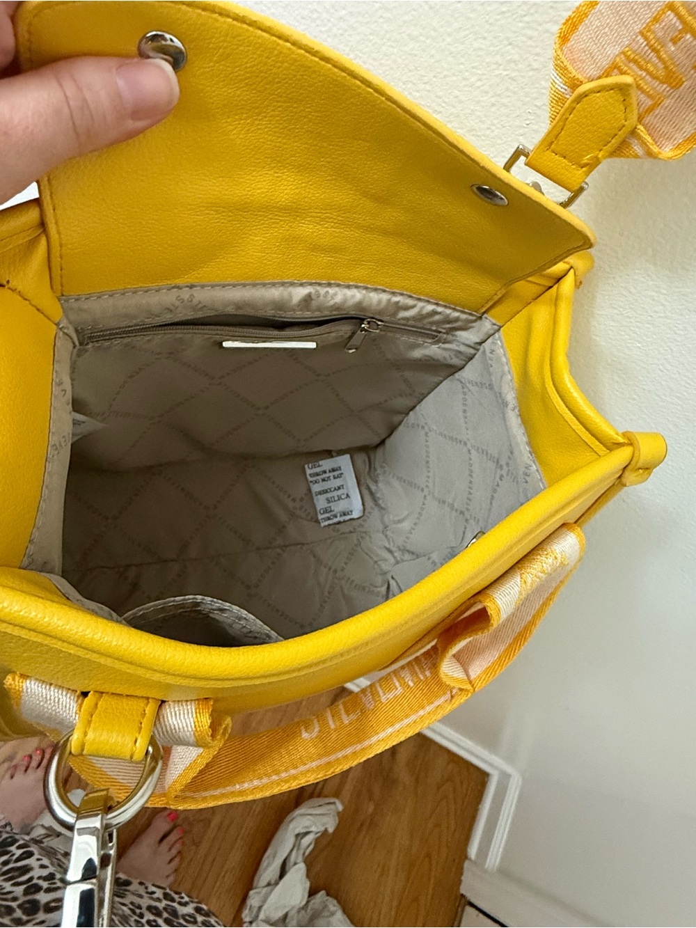 Steve Madden NWT Bwebberp Mini Crossbody Tote Bag with Coin Pouch - Mustard Yell - Picture 12 of 13